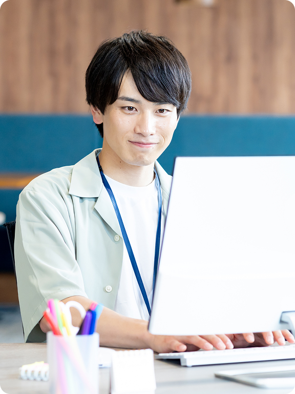 リクルート写真４